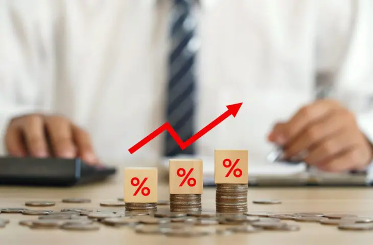 prijs verhoging rood