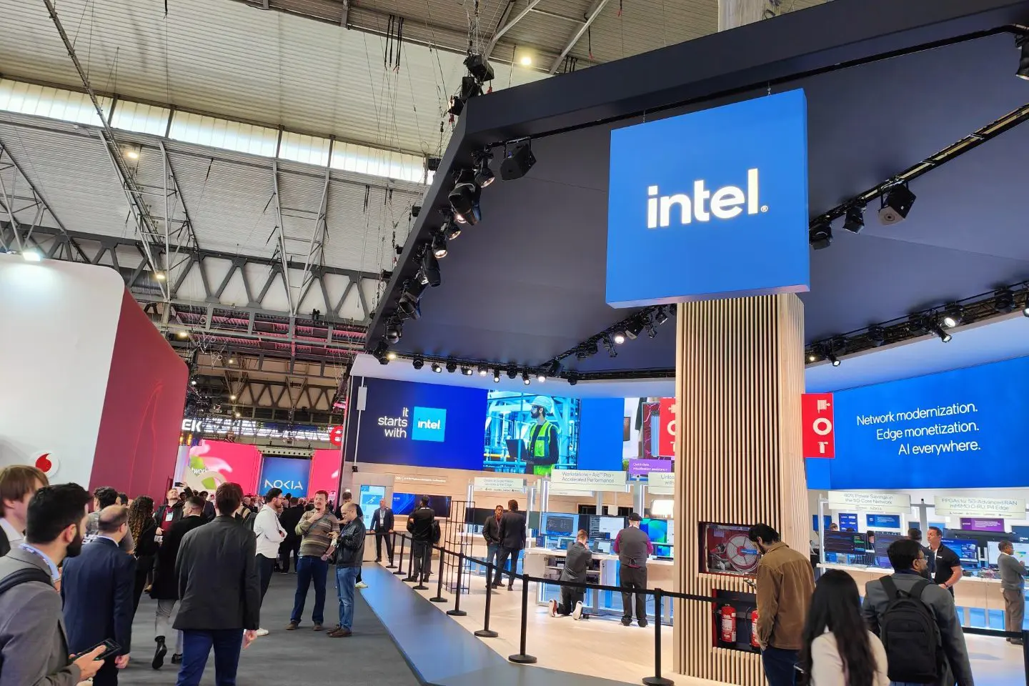 Stabiliteit Intel 18A in twijfel na slechte resultaten Broadcom-test 
