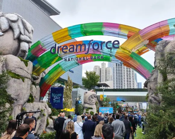 Geen Clippy, wel Sophie: AI volgens Salesforce gaat de (Microsoft) Copilot voorbij