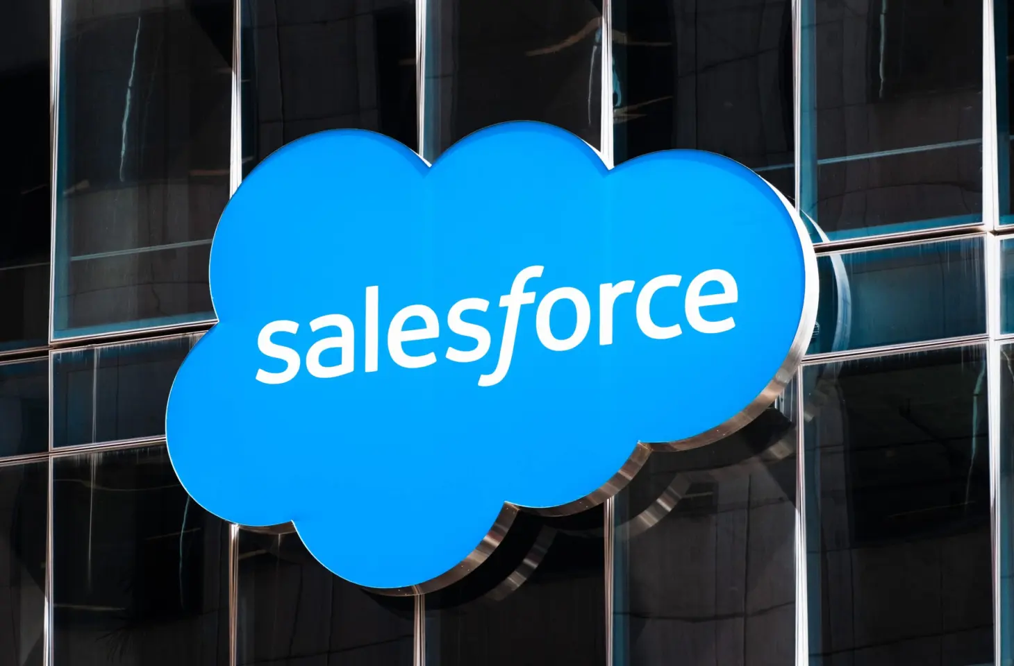 Salesforce vervangt tot helft van alle taken door AI