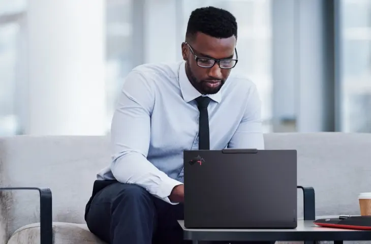 Lenovo vernieuwt ThinkPad, ThinkBook en ThinkCentre met nieuw design en Panther Lake